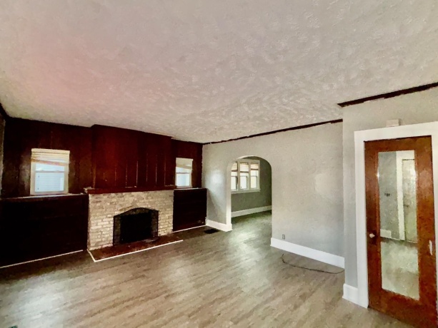 410 Oakley, ROCKFORD, Illinois 61101, 3 Bedrooms Bedrooms, ,1 BathroomBathrooms,House,For Sale,Oakley,202507230