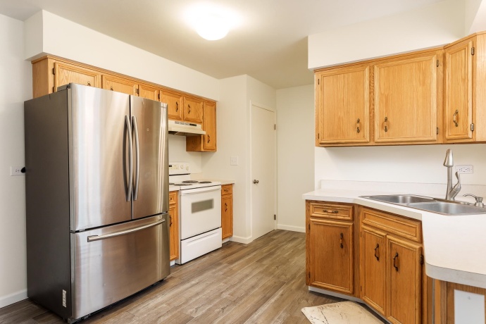 338 NORTHWAY PARK RD UNIT 6, MACHESNEY PARK, Illinois 61115, 3 Bedrooms Bedrooms, ,1 BathroomBathrooms,Condominium,For Sale,NORTHWAY PARK RD UNIT 6,202506504