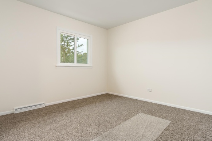 338 NORTHWAY PARK RD UNIT 6, MACHESNEY PARK, Illinois 61115, 3 Bedrooms Bedrooms, ,1 BathroomBathrooms,Condominium,For Sale,NORTHWAY PARK RD UNIT 6,202506504