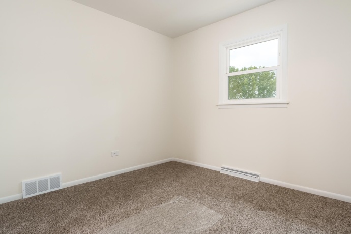 338 NORTHWAY PARK RD UNIT 6, MACHESNEY PARK, Illinois 61115, 3 Bedrooms Bedrooms, ,1 BathroomBathrooms,Condominium,For Sale,NORTHWAY PARK RD UNIT 6,202506504