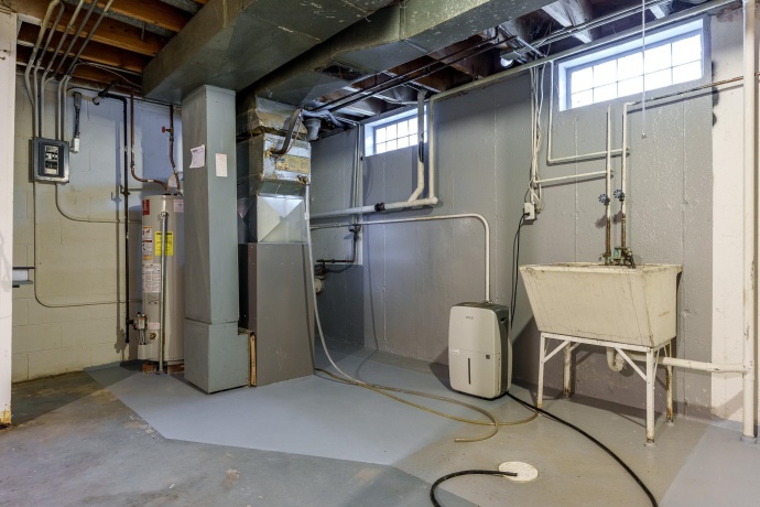 338 NORTHWAY PARK RD UNIT 6, MACHESNEY PARK, Illinois 61115, 3 Bedrooms Bedrooms, ,1 BathroomBathrooms,Condominium,For Sale,NORTHWAY PARK RD UNIT 6,202506504