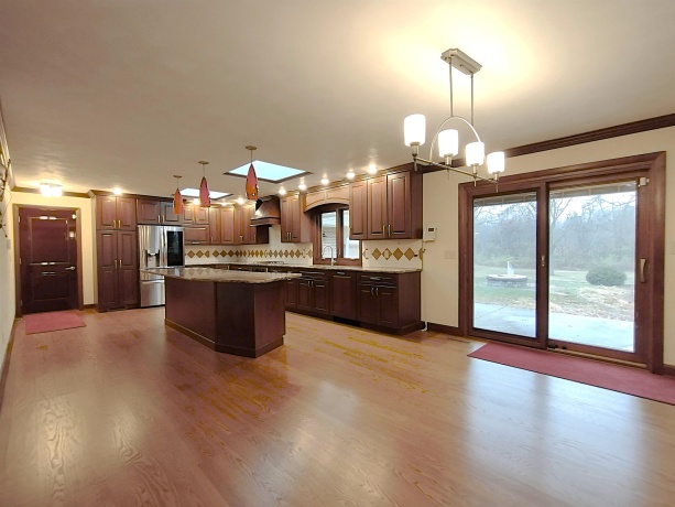 4910 Kilburn, ROCKFORD, Illinois 61101, 3 Bedrooms Bedrooms, ,2 BathroomsBathrooms,House,For Sale,Kilburn,202507232