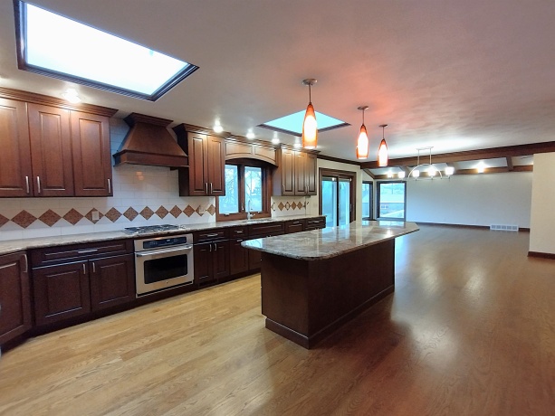 4910 Kilburn, ROCKFORD, Illinois 61101, 3 Bedrooms Bedrooms, ,2 BathroomsBathrooms,House,For Sale,Kilburn,202507232