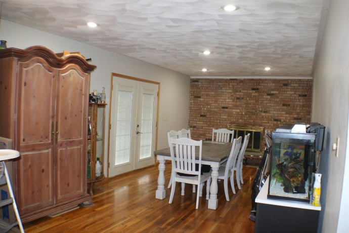 6581 Squire, LOVES PARK, Illinois 61111, 4 Bedrooms Bedrooms, ,3 BathroomsBathrooms,House,For Sale,Squire,202507234