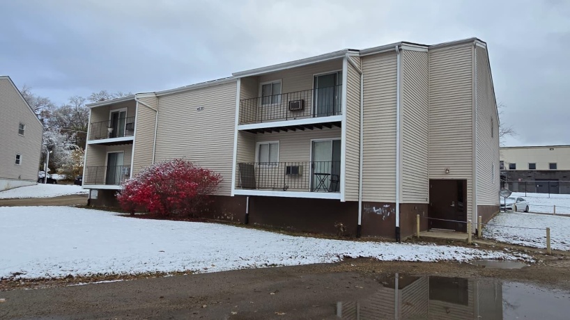 4878 Creekview Rd, ROCKFORD, Illinois 61108, ,5+ Units,For Sale,Creekview Rd,202507238
