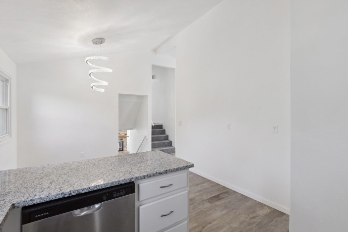 2724 Norway Pine, ROCKFORD, Illinois 61109, 4 Bedrooms Bedrooms, ,2 BathroomsBathrooms,House,For Sale,Norway Pine,202507241