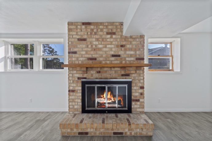 2724 Norway Pine, ROCKFORD, Illinois 61109, 4 Bedrooms Bedrooms, ,2 BathroomsBathrooms,House,For Sale,Norway Pine,202507241