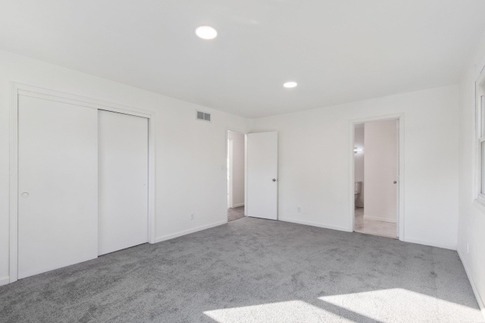 2724 Norway Pine, ROCKFORD, Illinois 61109, 4 Bedrooms Bedrooms, ,2 BathroomsBathrooms,House,For Sale,Norway Pine,202507241