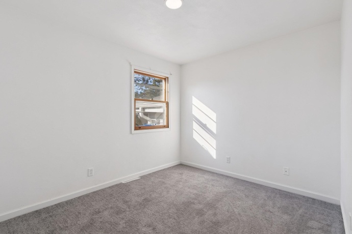 2724 Norway Pine, ROCKFORD, Illinois 61109, 4 Bedrooms Bedrooms, ,2 BathroomsBathrooms,House,For Sale,Norway Pine,202507241