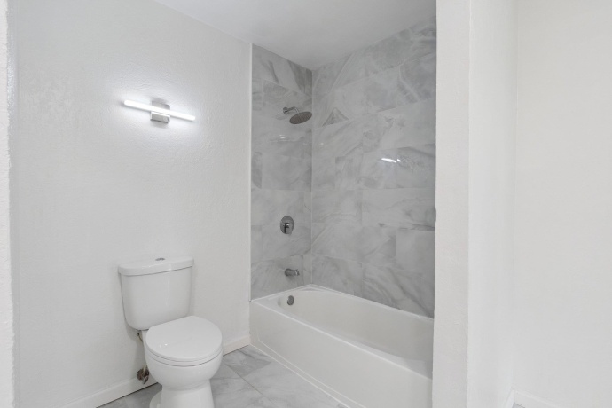 2724 Norway Pine, ROCKFORD, Illinois 61109, 4 Bedrooms Bedrooms, ,2 BathroomsBathrooms,House,For Sale,Norway Pine,202507241