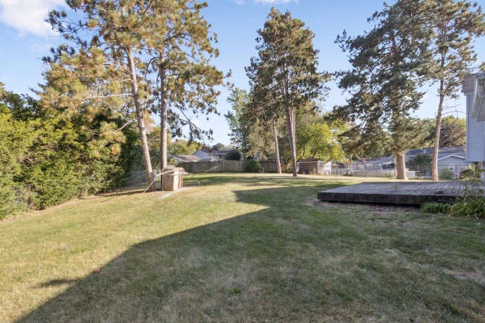 2724 Norway Pine, ROCKFORD, Illinois 61109, 4 Bedrooms Bedrooms, ,2 BathroomsBathrooms,House,For Sale,Norway Pine,202507241