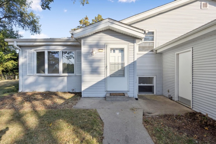 2724 Norway Pine, ROCKFORD, Illinois 61109, 4 Bedrooms Bedrooms, ,2 BathroomsBathrooms,House,For Sale,Norway Pine,202507241