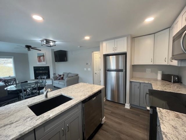 10 Farmstead, GALENA, Illinois 61036, 2 Bedrooms Bedrooms, ,2 BathroomsBathrooms,Condominium,For Sale,Farmstead,202500617