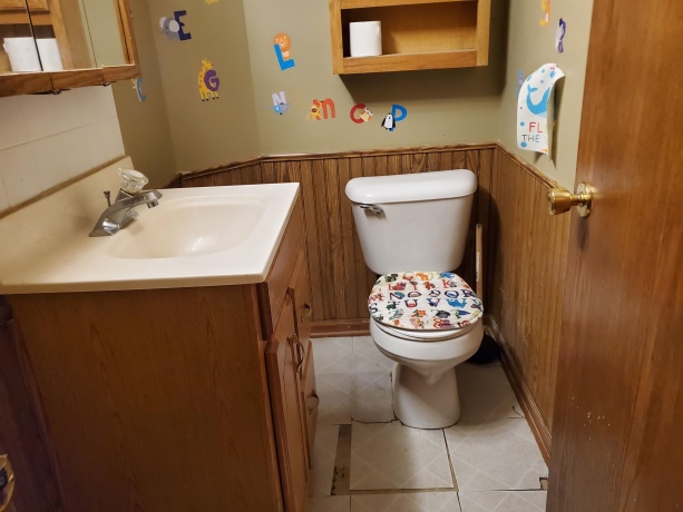 3212 Searles, ROCKFORD, Illinois 61101, ,2 Units,For Sale,Searles,202506511