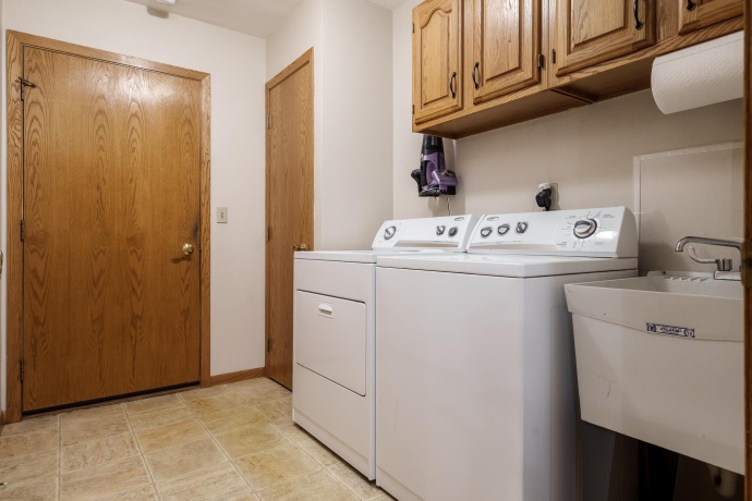 6666 Sandalwood, ROCKFORD, Illinois 61108, 2 Bedrooms Bedrooms, ,3 BathroomsBathrooms,Condominium,For Sale,Sandalwood,202507243