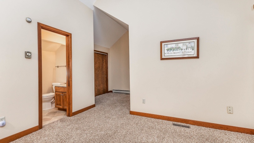 140 Plum Cove, GALENA, Illinois 61036, 3 Bedrooms Bedrooms, ,3 BathroomsBathrooms,Condominium,For Sale,Plum Cove,202507244