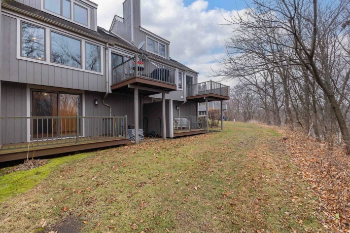 140 Plum Cove, GALENA, Illinois 61036, 3 Bedrooms Bedrooms, ,3 BathroomsBathrooms,Condominium,For Sale,Plum Cove,202507244