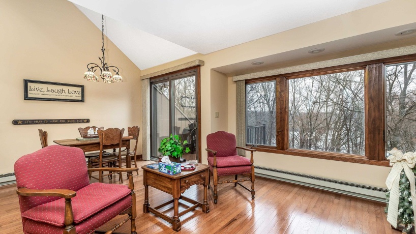 140 Plum Cove, GALENA, Illinois 61036, 3 Bedrooms Bedrooms, ,3 BathroomsBathrooms,Condominium,For Sale,Plum Cove,202507244