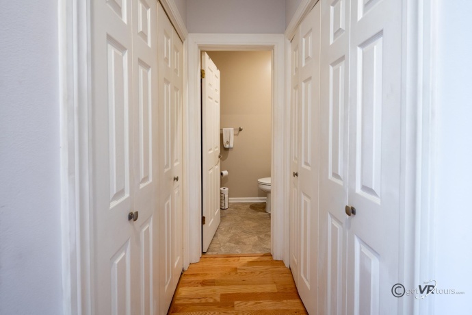 411 Prospect #210, GALENA, Illinois 61036, 2 Bedrooms Bedrooms, ,2 BathroomsBathrooms,Condominium,For Sale,Prospect #210,202505812