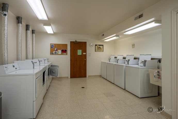 411 Prospect #210, GALENA, Illinois 61036, 2 Bedrooms Bedrooms, ,2 BathroomsBathrooms,Condominium,For Sale,Prospect #210,202505812