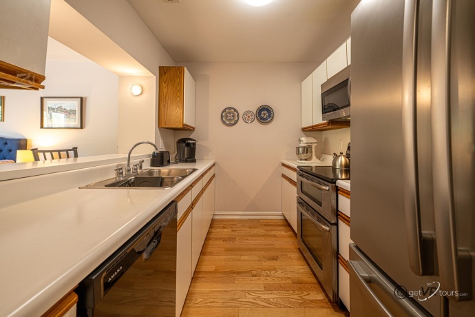 411 Prospect #210, GALENA, Illinois 61036, 2 Bedrooms Bedrooms, ,2 BathroomsBathrooms,Condominium,For Sale,Prospect #210,202505812