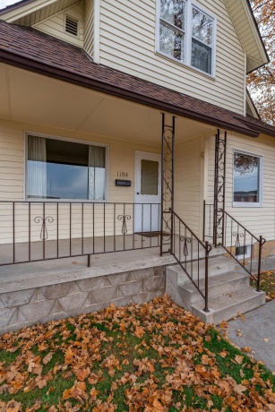 1104 MAIN, SAVANNA, Illinois 61074, 2 Bedrooms Bedrooms, ,1 BathroomBathrooms,House,For Sale,MAIN,202507247