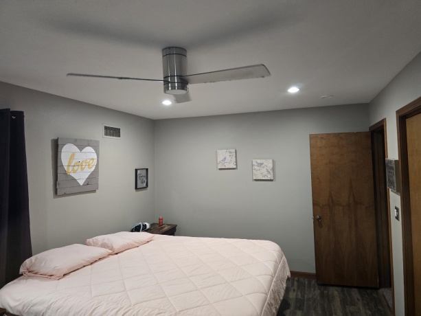 1208 Roxbury, ROCKFORD, Illinois 61107, 4 Bedrooms Bedrooms, ,2 BathroomsBathrooms,House,For Sale,Roxbury,202507249