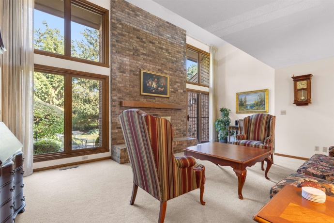 2202 Churchview, Unit A, ROCKFORD, Illinois 61107, 2 Bedrooms Bedrooms, ,2 BathroomsBathrooms,Condominium,For Sale,Churchview, Unit A,202505850