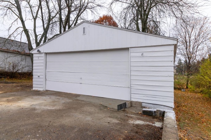 1508 Eastmoreland, ROCKFORD, Illinois 61108, 4 Bedrooms Bedrooms, ,2 BathroomsBathrooms,House,For Sale,Eastmoreland,202507250