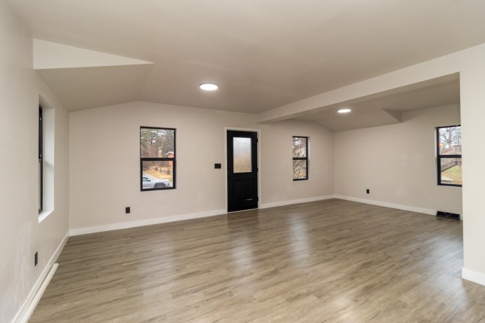 1508 Eastmoreland, ROCKFORD, Illinois 61108, 4 Bedrooms Bedrooms, ,2 BathroomsBathrooms,House,For Sale,Eastmoreland,202507250