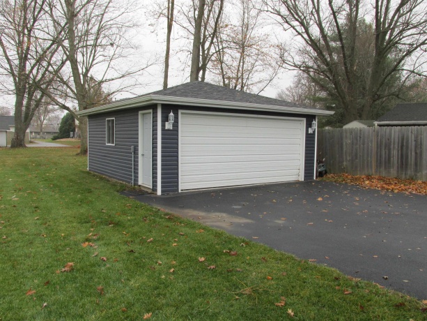 926 2nd, BYRON, Illinois 61010, 2 Bedrooms Bedrooms, ,1 BathroomBathrooms,House,For Sale,2nd,202507251