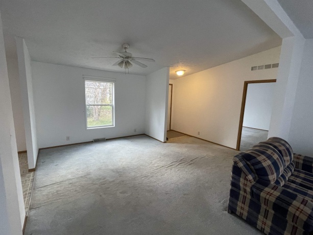 562 Seasons, BELVIDERE, Illinois 61008, 3 Bedrooms Bedrooms, ,2 BathroomsBathrooms,House,For Sale,Seasons,202507252