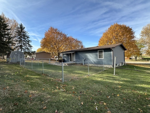 116 Pepin, LENA, Illinois 61048, 3 Bedrooms Bedrooms, ,1 BathroomBathrooms,House,For Sale,Pepin,202507254