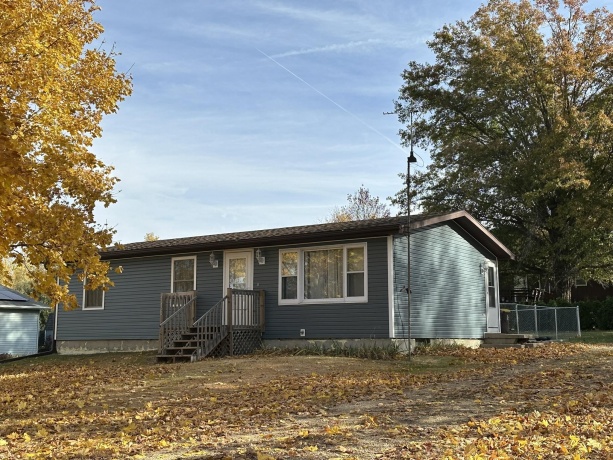 116 Pepin, LENA, Illinois 61048, 3 Bedrooms Bedrooms, ,1 BathroomBathrooms,House,For Sale,Pepin,202507254