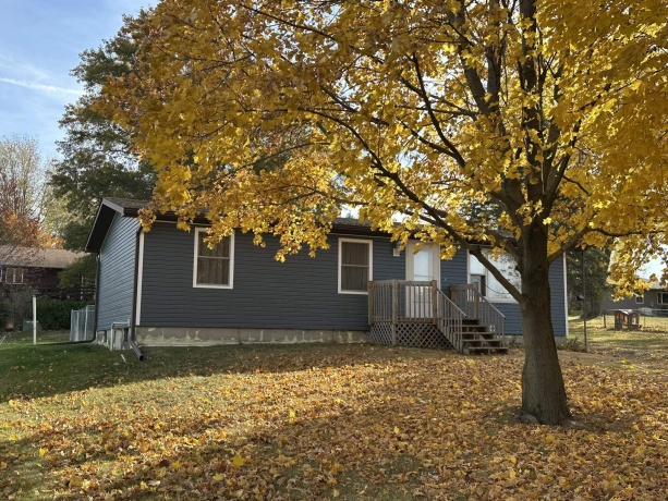 116 Pepin, LENA, Illinois 61048, 3 Bedrooms Bedrooms, ,1 BathroomBathrooms,House,For Sale,Pepin,202507254