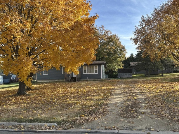 116 Pepin, LENA, Illinois 61048, 3 Bedrooms Bedrooms, ,1 BathroomBathrooms,House,For Sale,Pepin,202507254