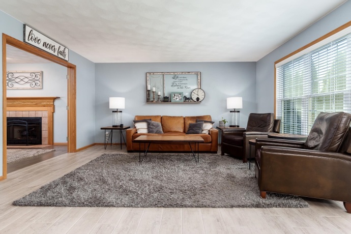 4621 Lindbloom, CHERRY VALLEY, Illinois 61016, 4 Bedrooms Bedrooms, ,3 BathroomsBathrooms,House,For Sale,Lindbloom,202506954