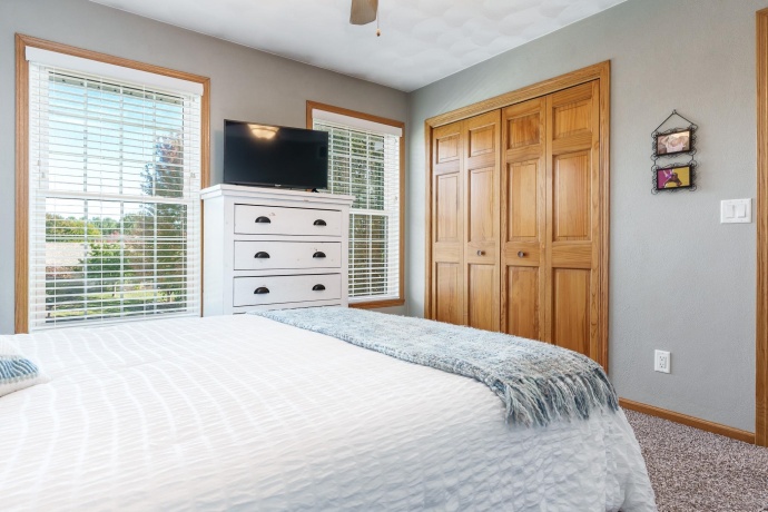 4621 Lindbloom, CHERRY VALLEY, Illinois 61016, 4 Bedrooms Bedrooms, ,3 BathroomsBathrooms,House,For Sale,Lindbloom,202506954