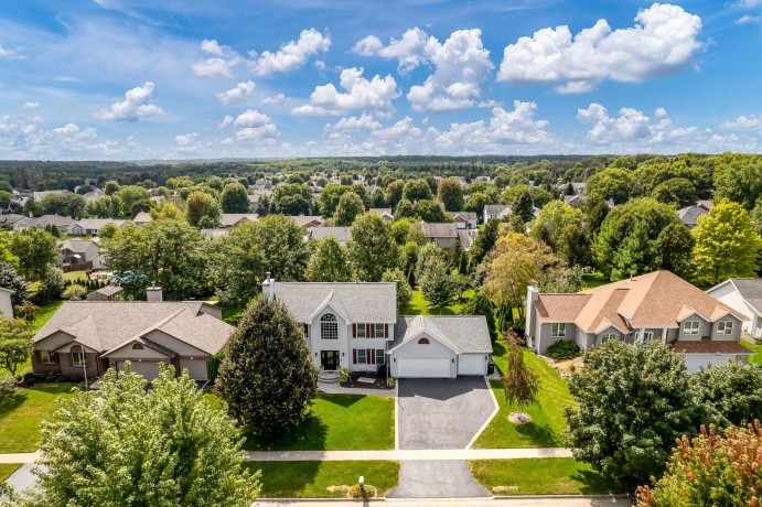 4621 Lindbloom, CHERRY VALLEY, Illinois 61016, 4 Bedrooms Bedrooms, ,3 BathroomsBathrooms,House,For Sale,Lindbloom,202506954