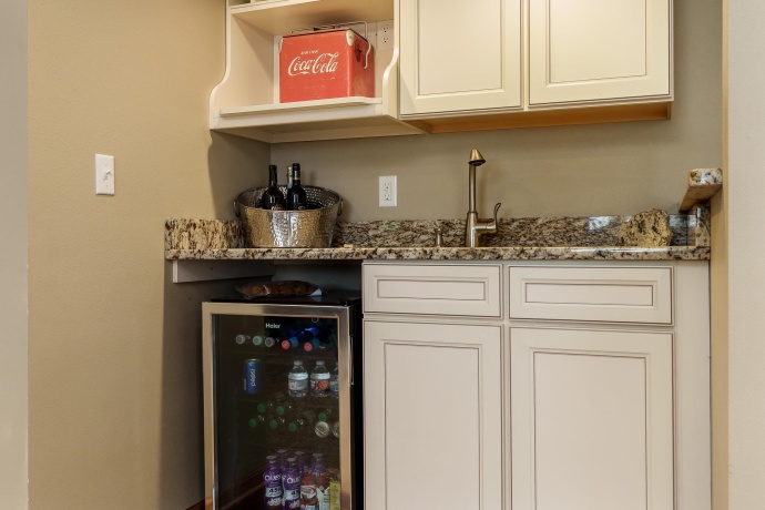 4621 Lindbloom, CHERRY VALLEY, Illinois 61016, 4 Bedrooms Bedrooms, ,3 BathroomsBathrooms,House,For Sale,Lindbloom,202506954