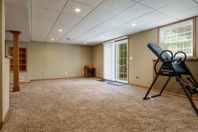 4621 Lindbloom, CHERRY VALLEY, Illinois 61016, 4 Bedrooms Bedrooms, ,3 BathroomsBathrooms,House,For Sale,Lindbloom,202506954