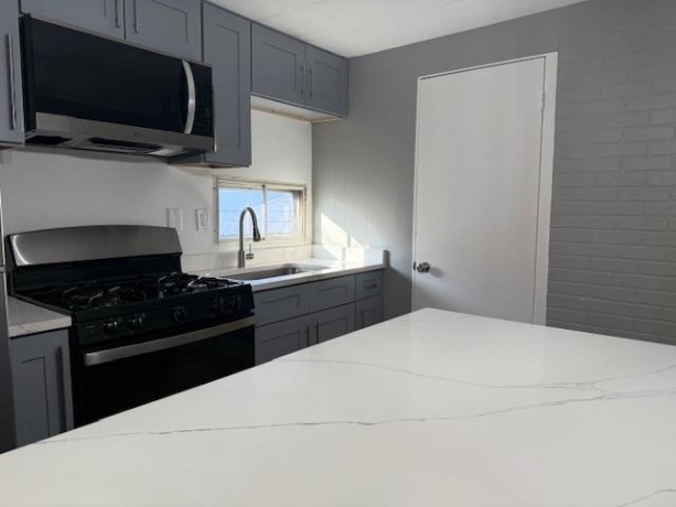 303 LORRAINE DRIVE, FREEPORT, Illinois 61032, 4 Bedrooms Bedrooms, ,1 BathroomBathrooms,House,For Sale,LORRAINE DRIVE,202507257