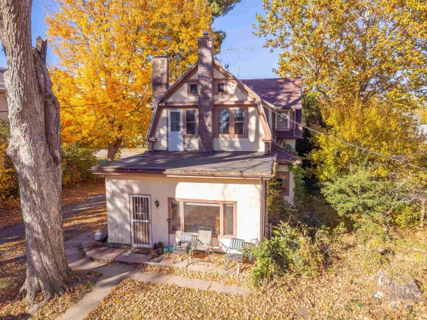 933 Stephenson, FREEPORT, Illinois 61032, 3 Bedrooms Bedrooms, ,2 BathroomsBathrooms,House,For Sale,Stephenson,202507013