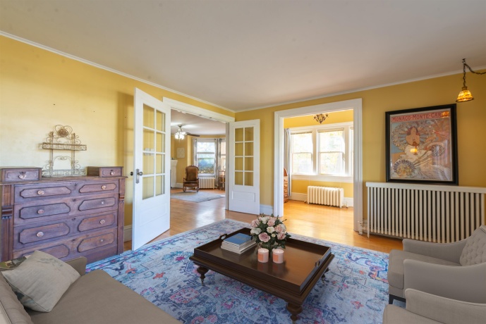 933 Stephenson, FREEPORT, Illinois 61032, 3 Bedrooms Bedrooms, ,2 BathroomsBathrooms,House,For Sale,Stephenson,202507013