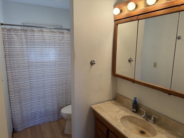 3237 Carthage, FREEPORT, Illinois 61032, 3 Bedrooms Bedrooms, ,1 BathroomBathrooms,House,For Sale,Carthage,202507259