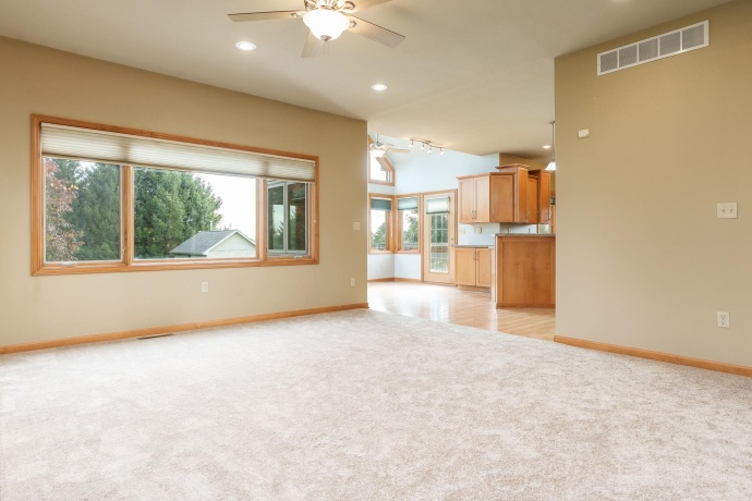 12859 Prairie Meadow, BELVIDERE, Illinois 61008, 4 Bedrooms Bedrooms, ,3 BathroomsBathrooms,House,For Sale,Prairie Meadow,202507261