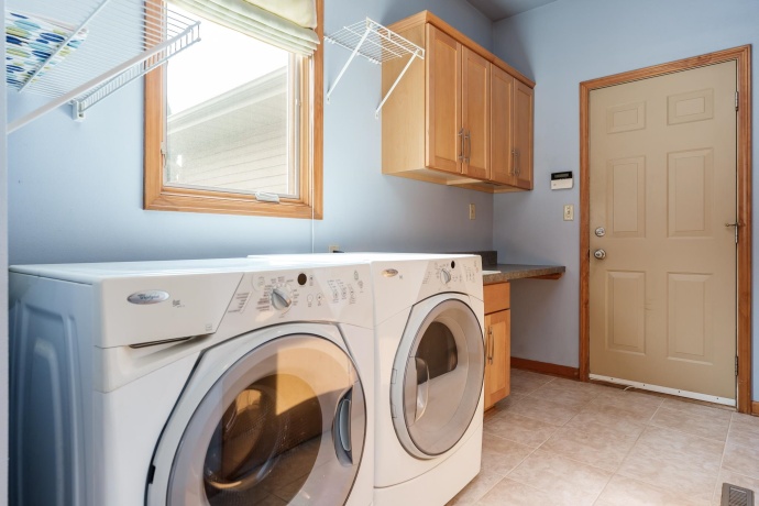 12859 Prairie Meadow, BELVIDERE, Illinois 61008, 4 Bedrooms Bedrooms, ,3 BathroomsBathrooms,House,For Sale,Prairie Meadow,202507261