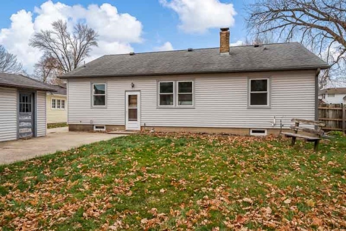 211 HANCOCK, BELVIDERE, Illinois 61008, 2 Bedrooms Bedrooms, ,1 BathroomBathrooms,House,For Sale,HANCOCK,202507262