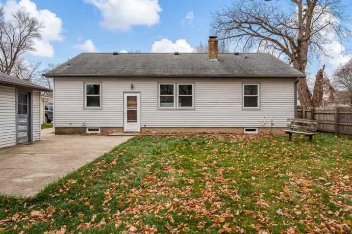 211 HANCOCK, BELVIDERE, Illinois 61008, 2 Bedrooms Bedrooms, ,1 BathroomBathrooms,House,For Sale,HANCOCK,202507262