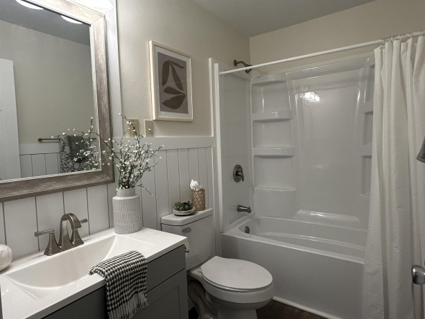 7643 Rogers, MACHESNEY PARK, Illinois 61115, 3 Bedrooms Bedrooms, ,1 BathroomBathrooms,House,For Sale,Rogers,202507264